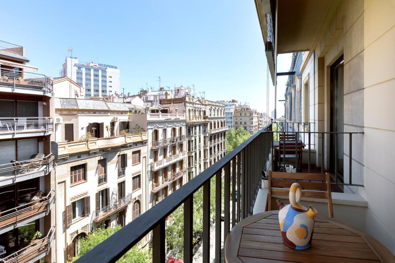 Apartamento de 2 dormitorios con balcón