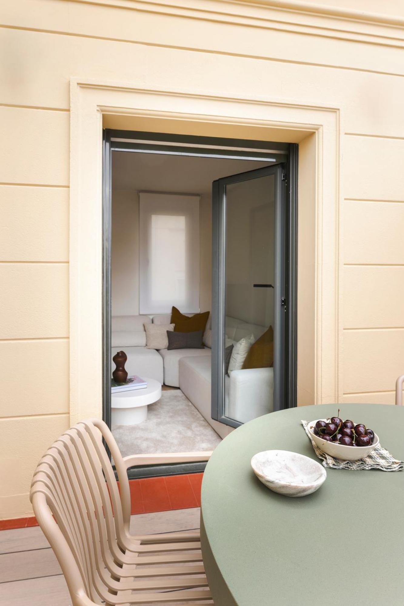 Apartamento de 2 dormitorios con terraza
